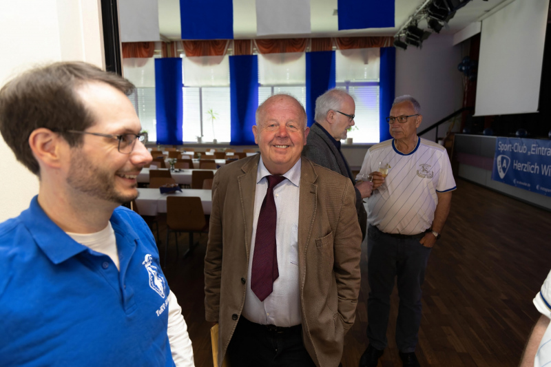 R6M29984-Bearbeitet